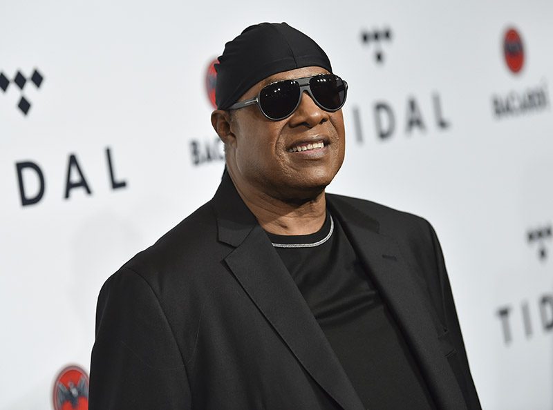 Stevie Wonder releases 2 new songs, gives health update 1 AP20287630997639