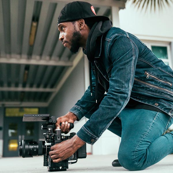 How to Gain Recognition for Your Work as an Independent Filmmaker 2 Film maker