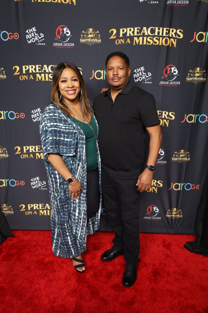 2 Preachers Wayne Overstreet guest red carpet premiere atl IMG 6821 X4