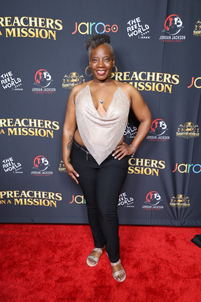 2 Preachers atl premiere red carpet guest IMG 6732 X4